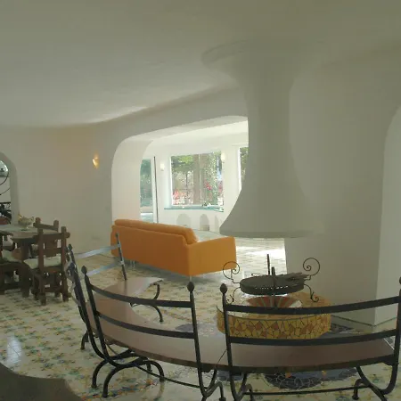 Sleeps 10 Pool Air Con Wifi *