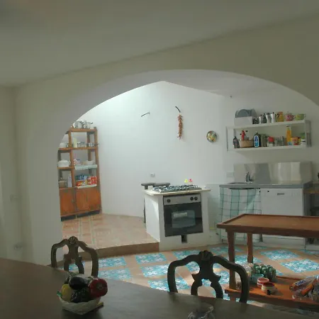 וילה Sleeps 10 Pool Air Con Wifi Torca
