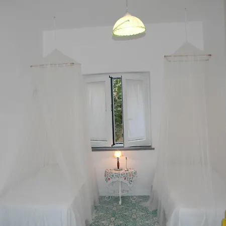 וילה Sleeps 10 Pool Air Con Wifi Torca